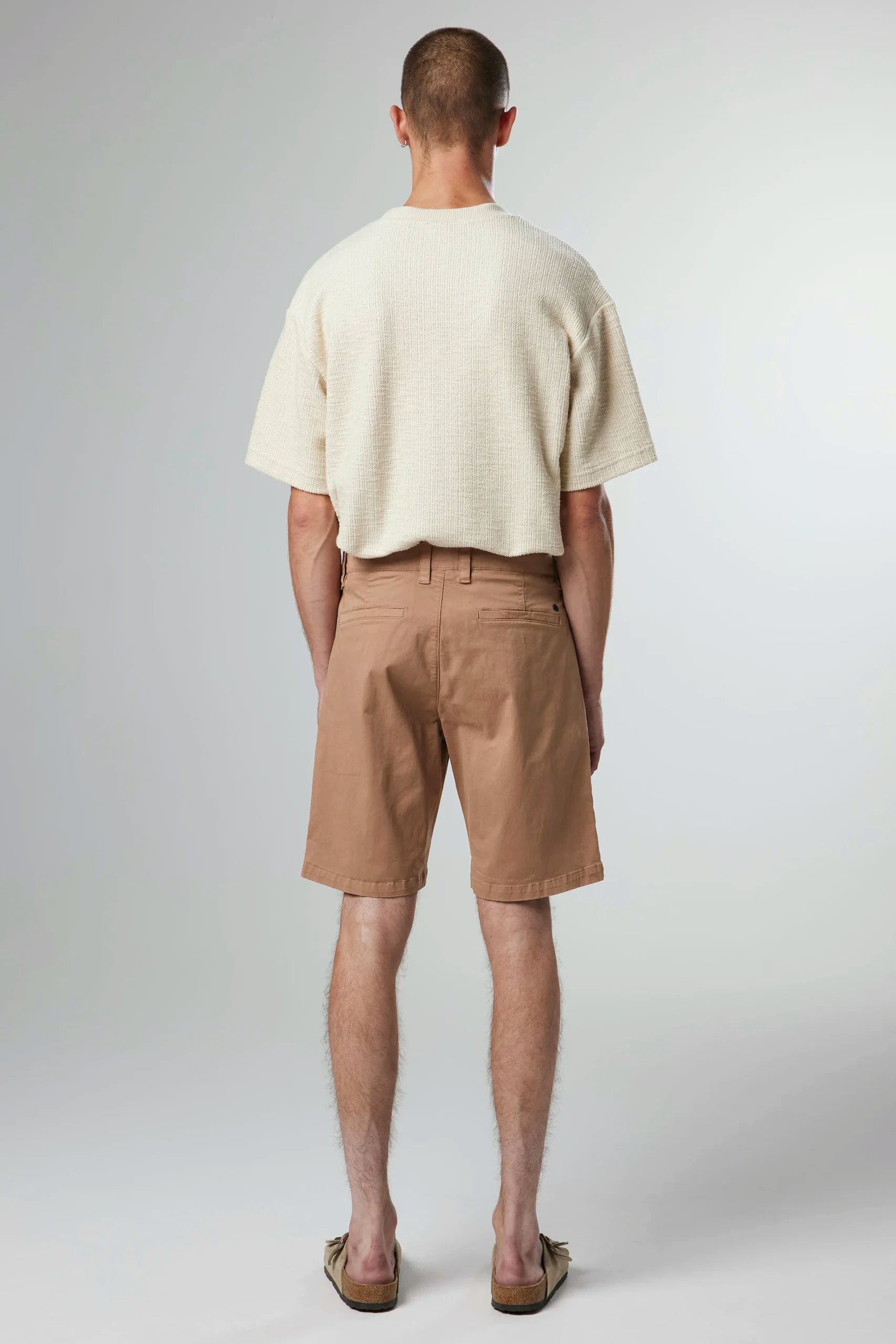 Crown shorts 1005, nougat