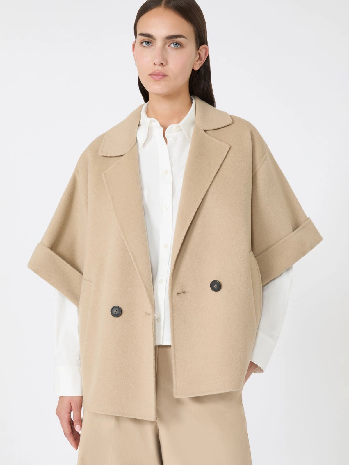 PERA SHORT WOOL COAT, BEIGE