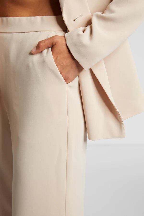 Pants with wide leg, caffee latte