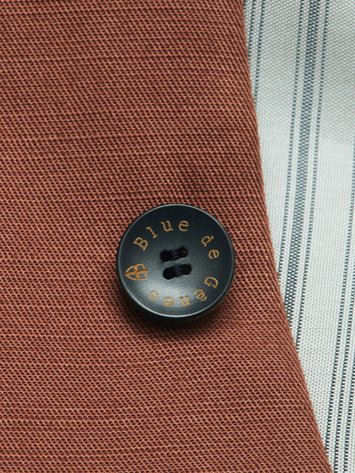 Canna Gordo gillet, brownish