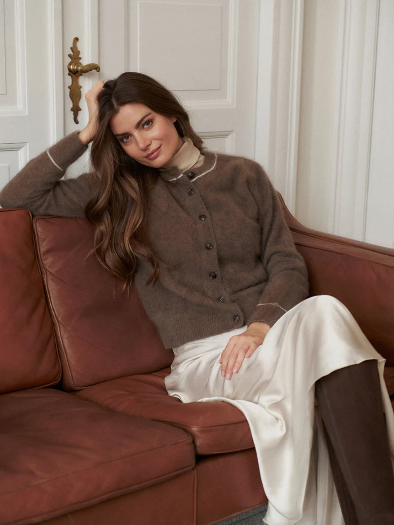 FOXY WOOL CARDIGAN, WALNUT