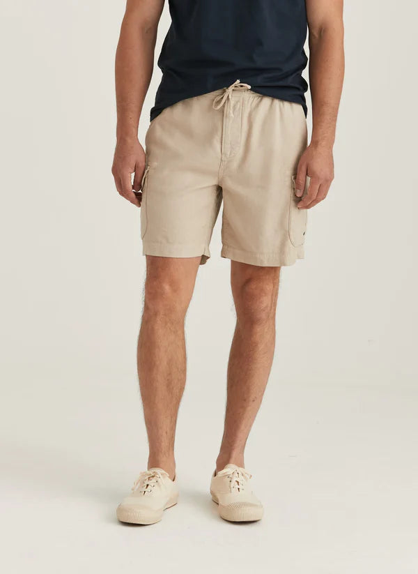 CARGO LINEN SHORTS, KHAKI