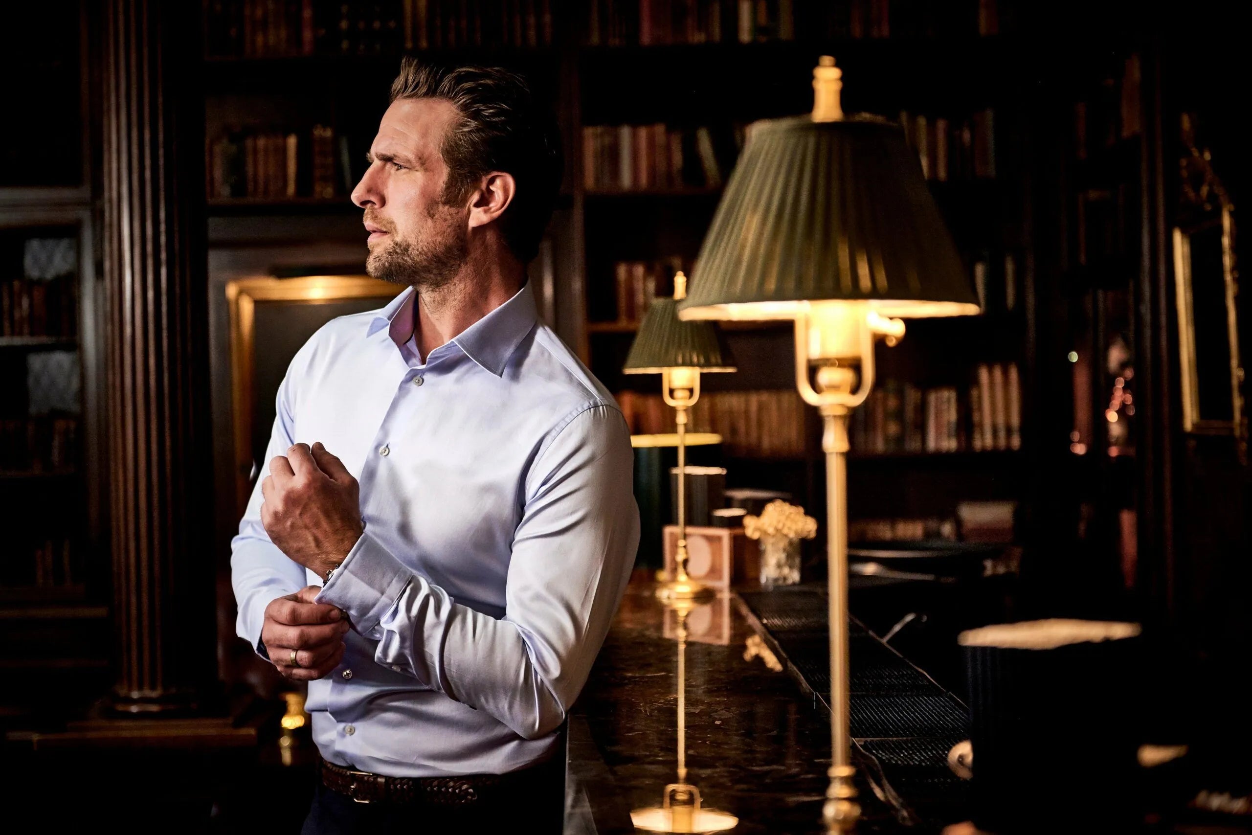 Den lyseblå skjorte, Slim fit