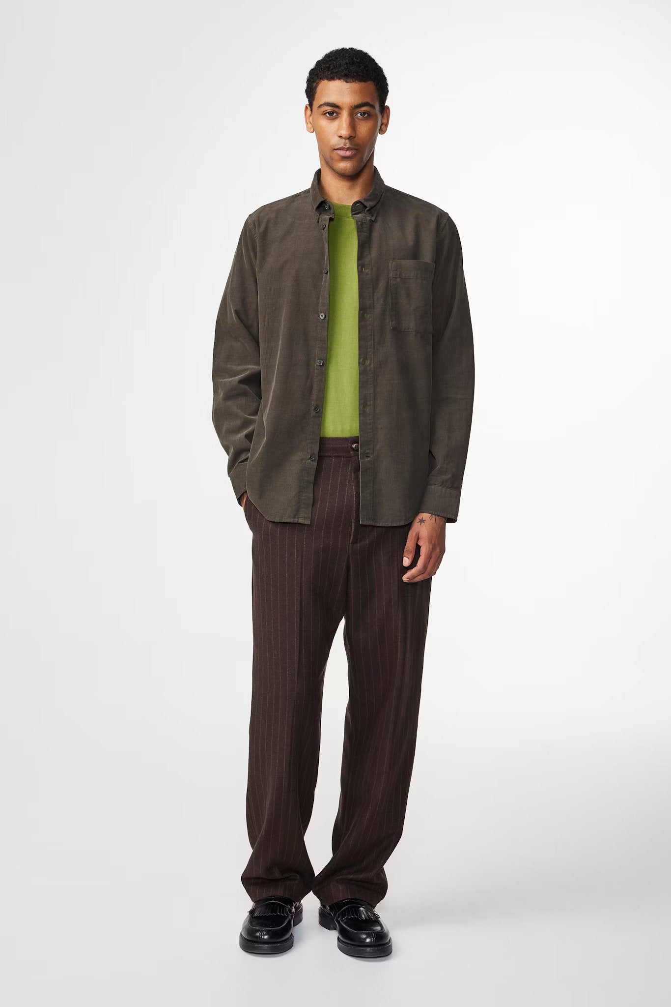 Arne BD 5082, Dark Army