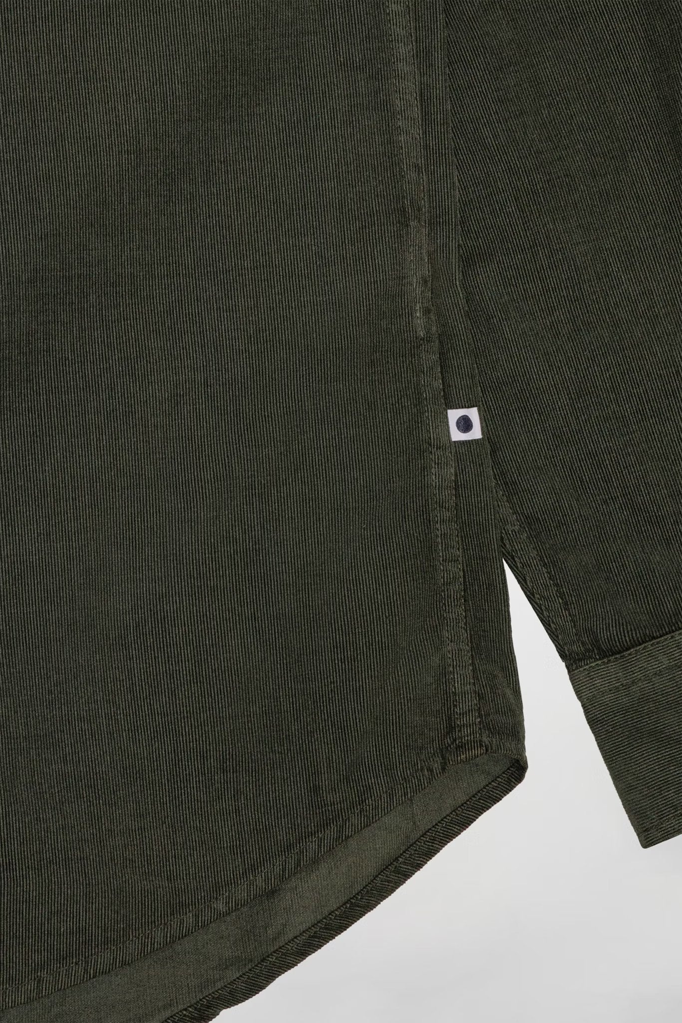 Arne BD 5082, Dark Army