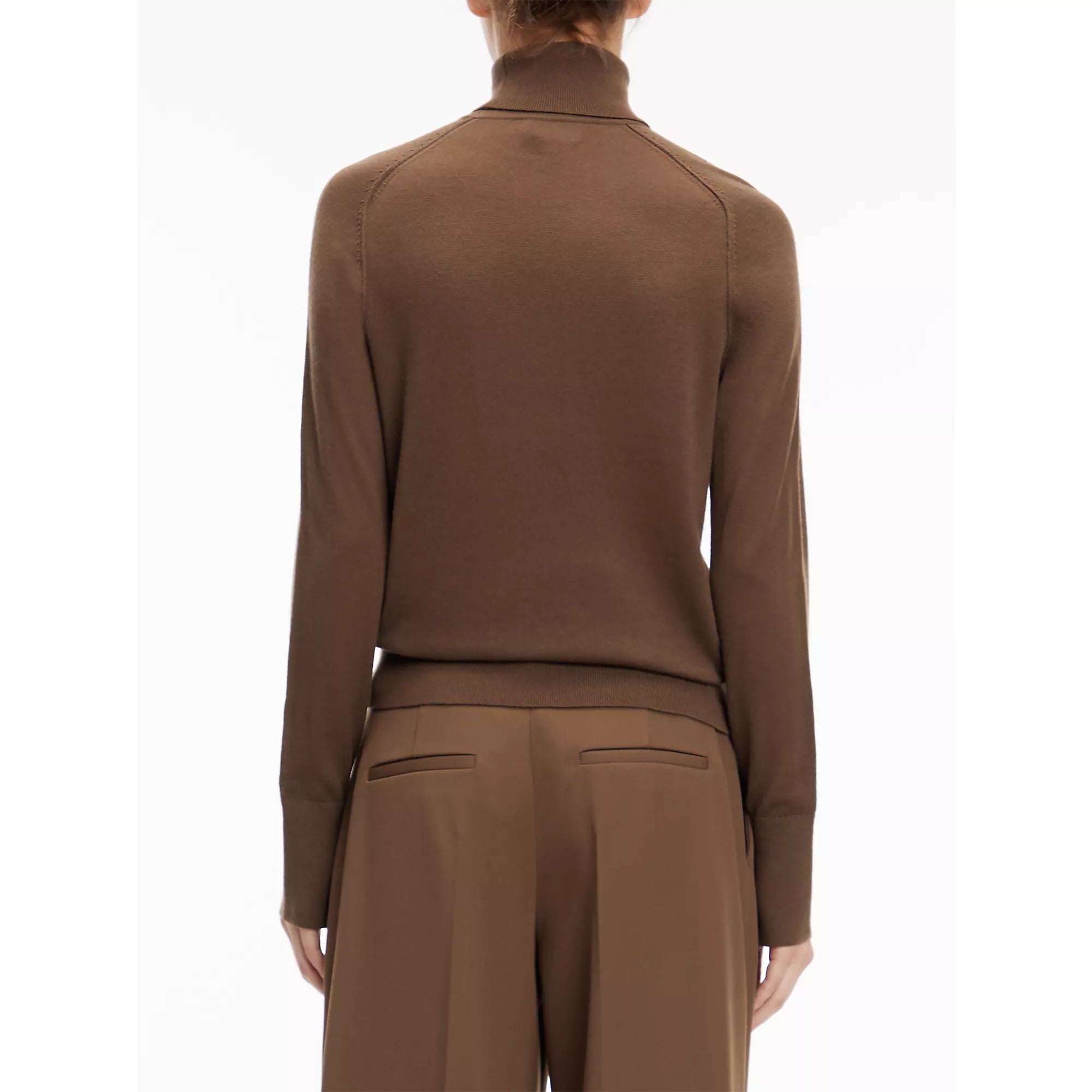 Extra Fine Wool Roll-NK Sweater (brown)
