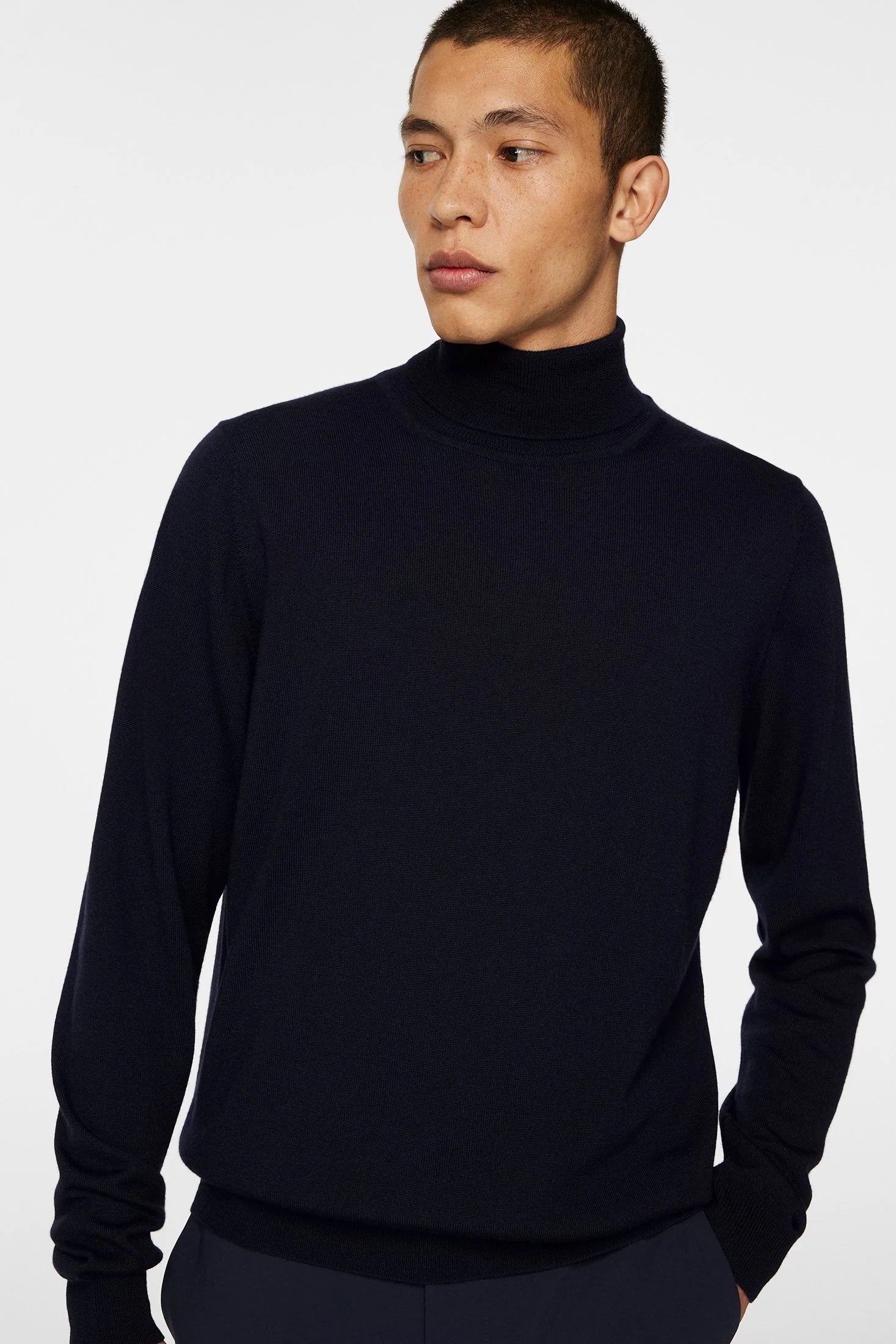 Kaden Merino Turtleneck, Navy