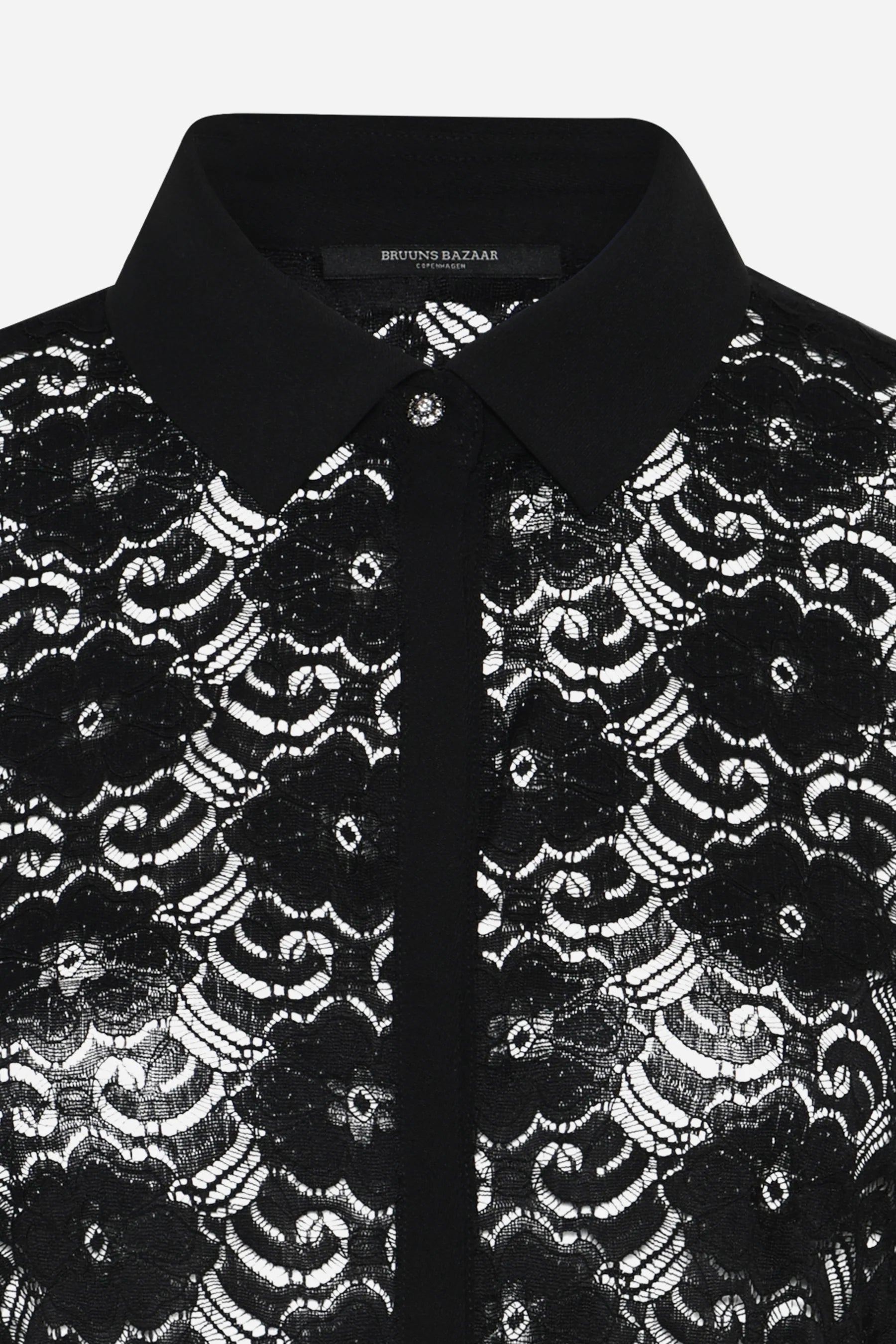 CASTANEA VINDIE SHIRT, BLACK