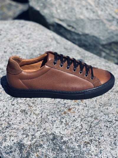 LEATHER SNEAKERS, COGNAC