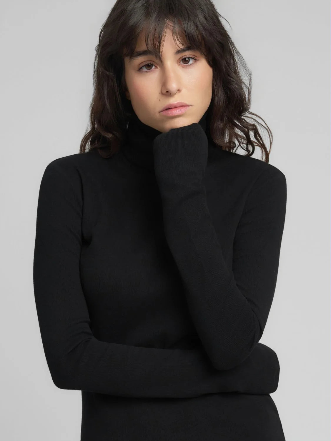 LONG SLEEVED T-SHIRT, BLACK