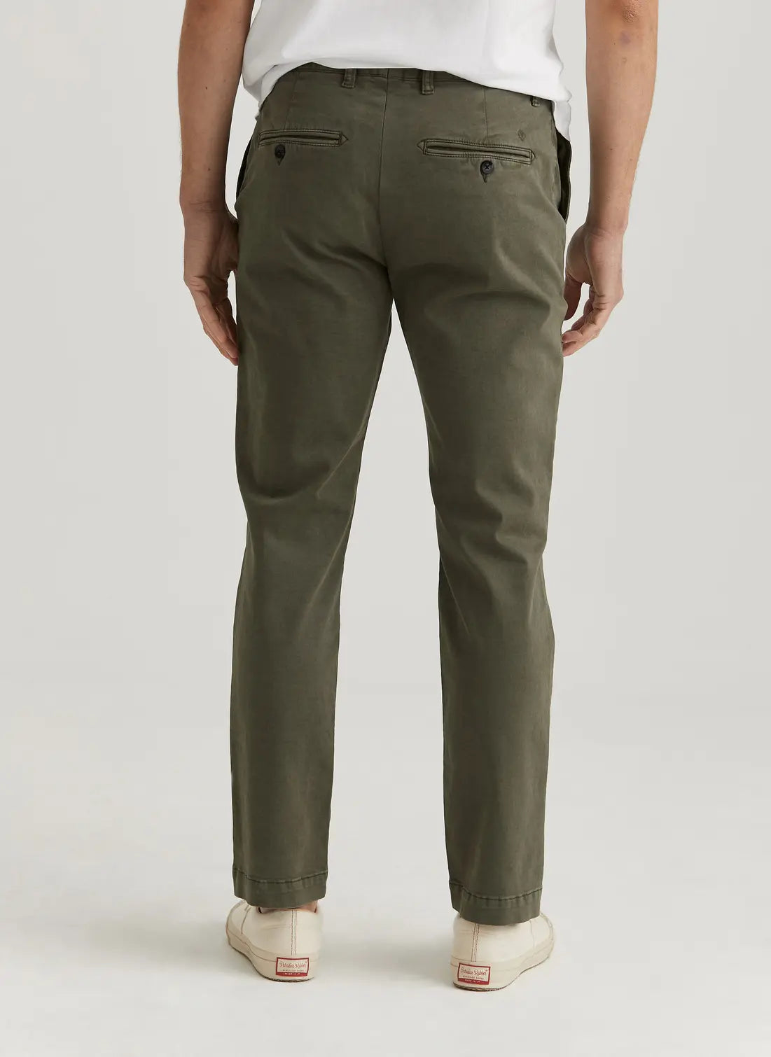 JEFFREY BRUSHED CHINOS, OLIVEN