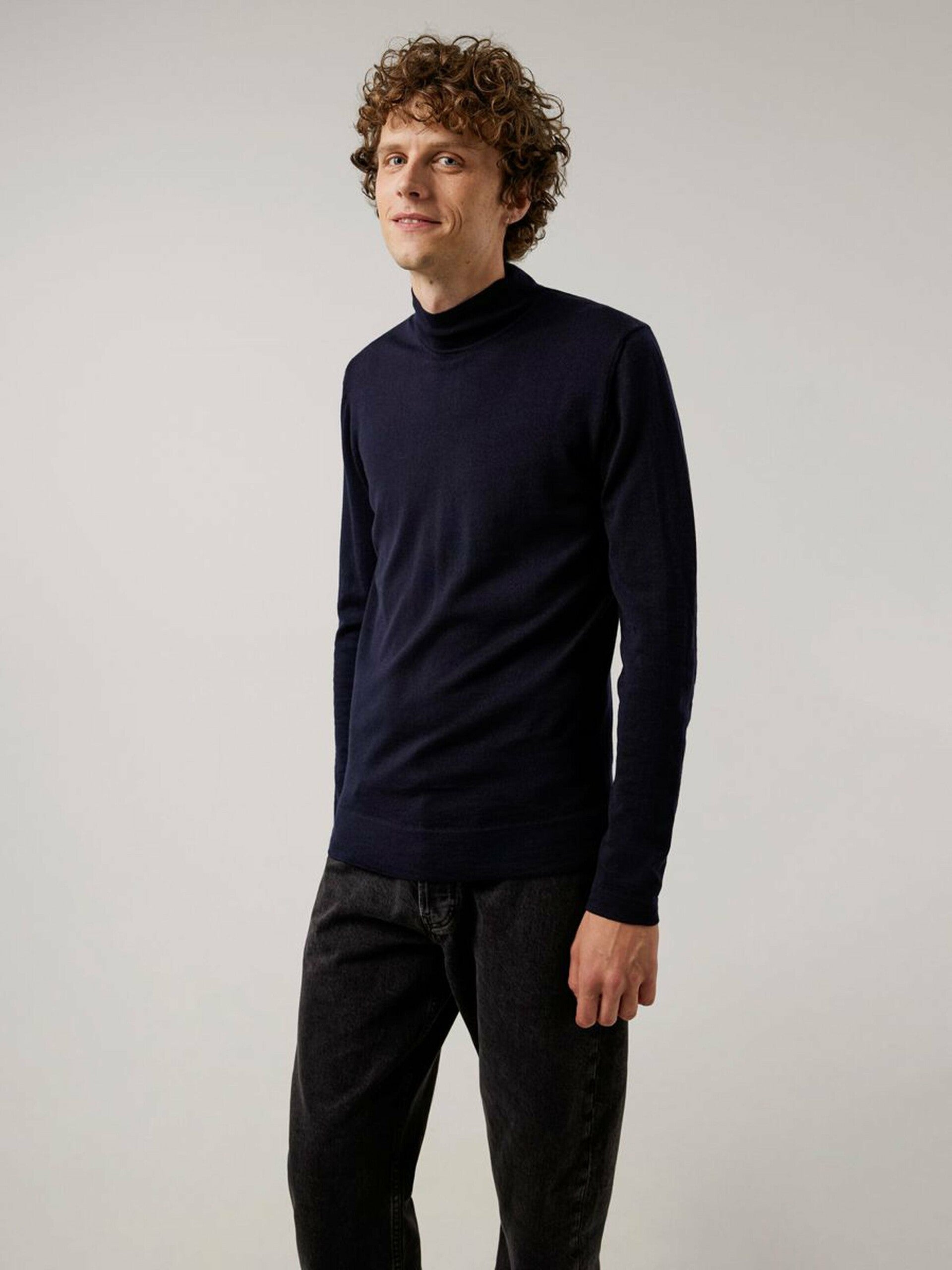 Neal Silk Wool Mix Turtleneck Strik