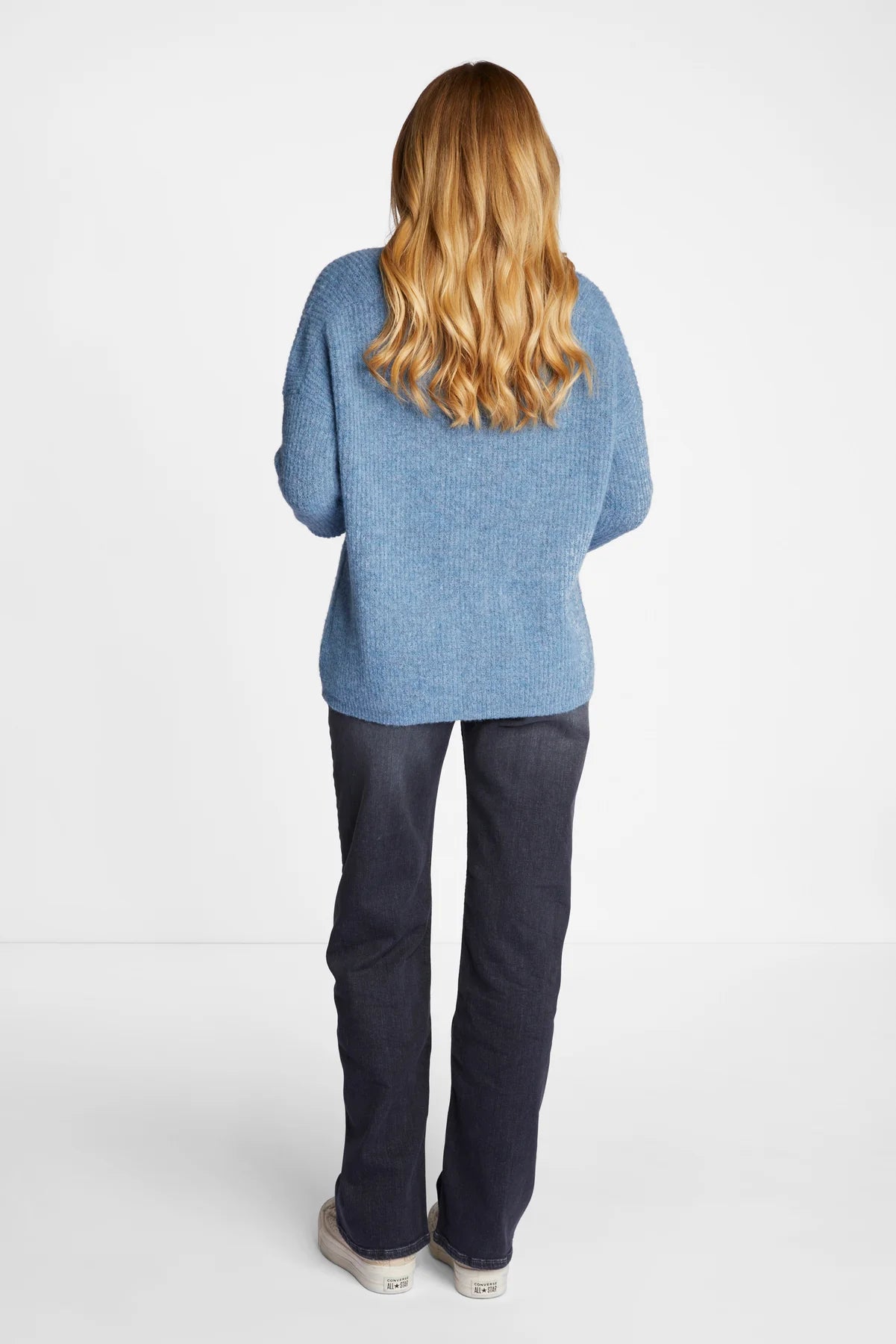 V-neck pullover (navy)
