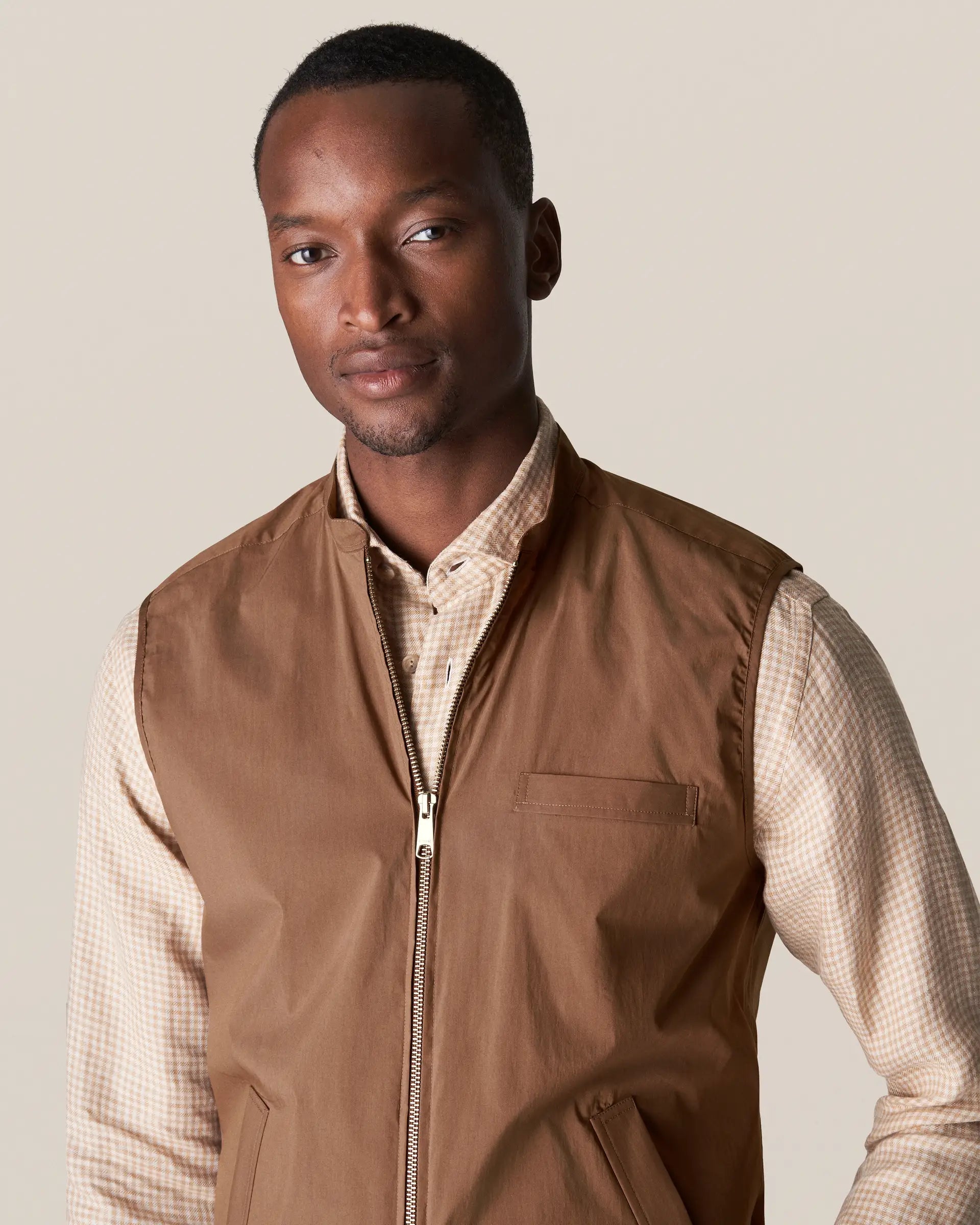 Wind vest, brown