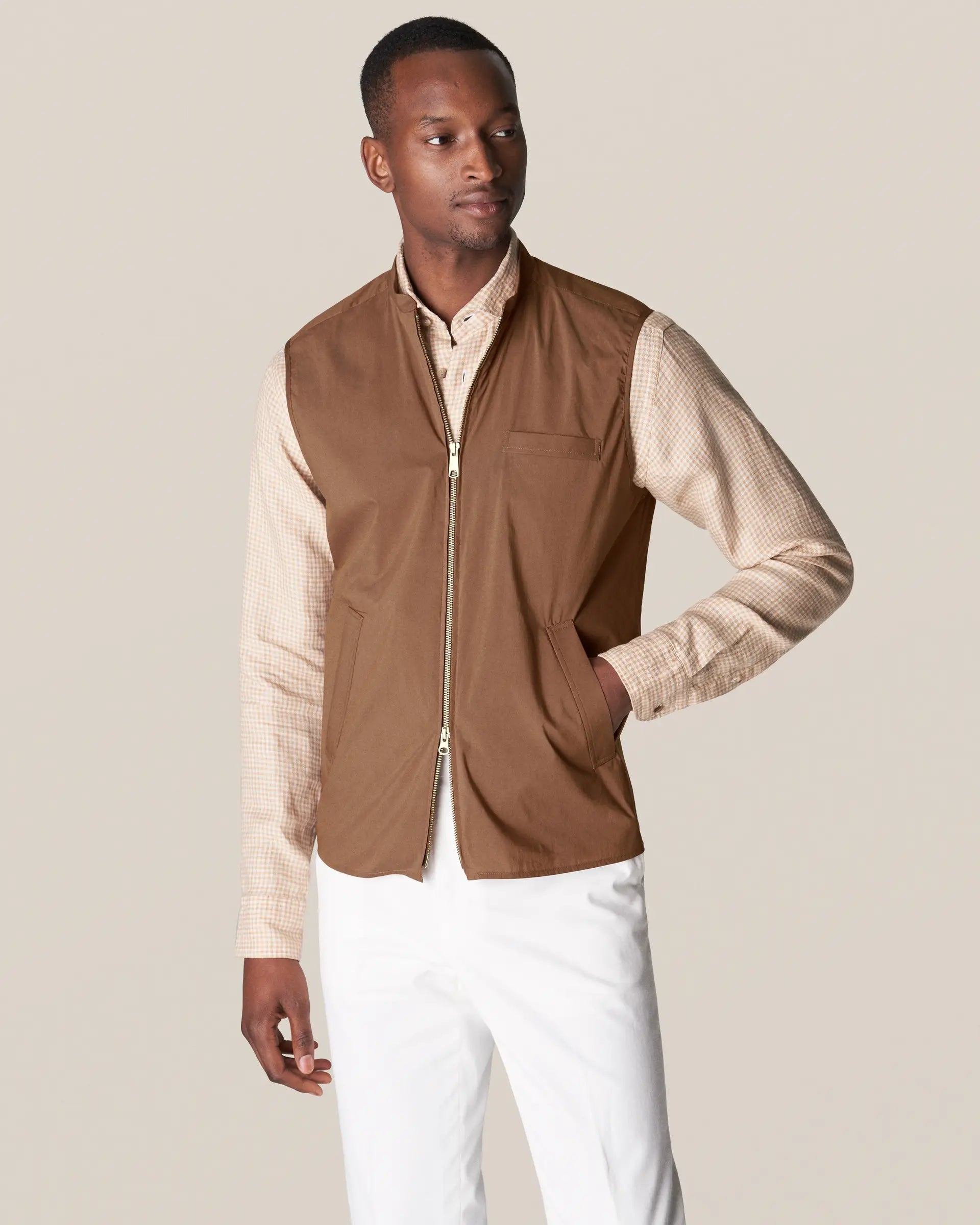 Wind vest, brown