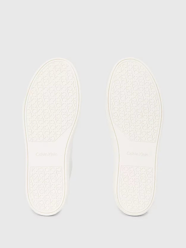 Low Top Lace, Triple White