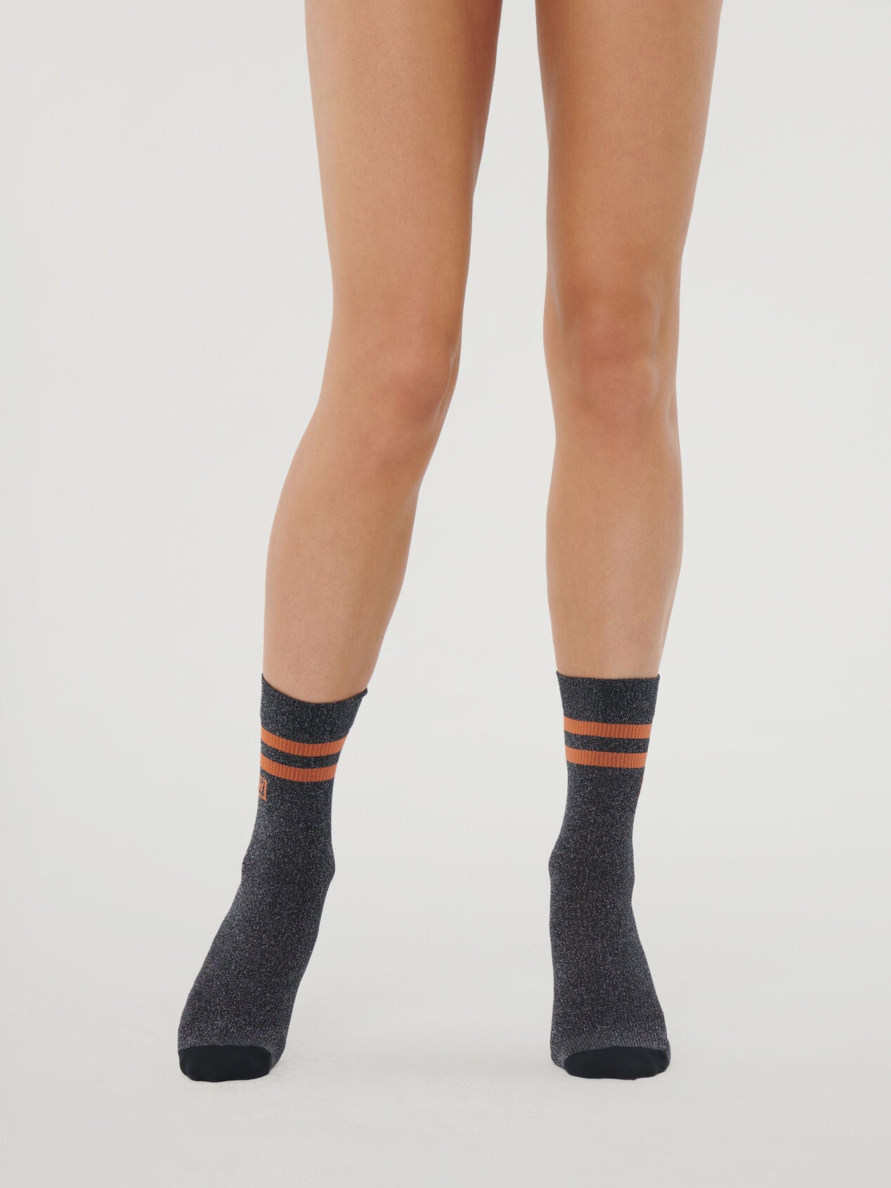 Sporty stripes socks, black