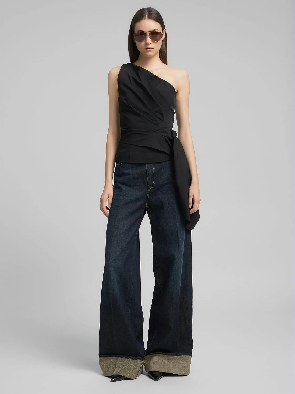 ONE-SHOULDER TOP W/SASH BELT, BLACK
