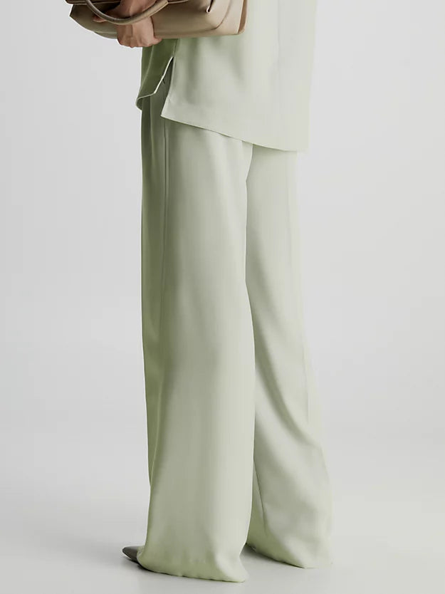 Structure Twill Wide Leg (sage)