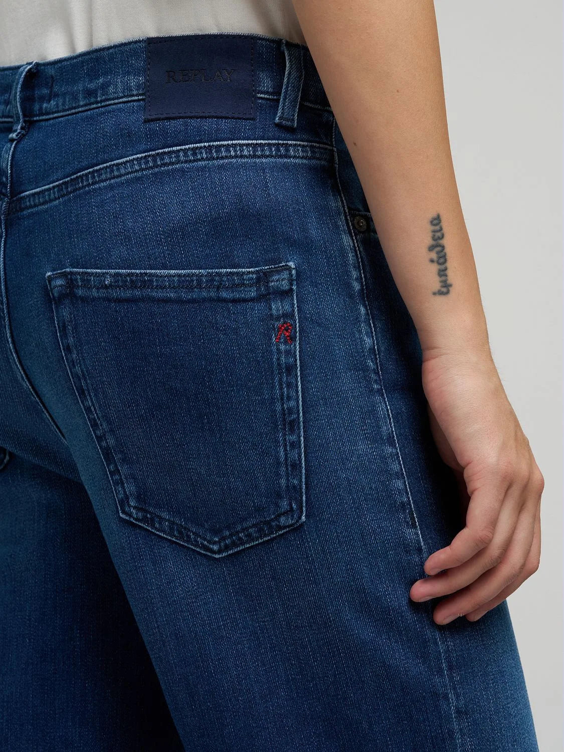 MELJA RELAXED FIT JEANS, DARK BLUE