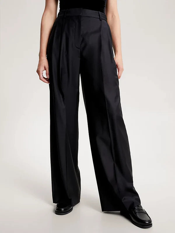 PLEATED WIDE LEG TROUSERS, BLACK