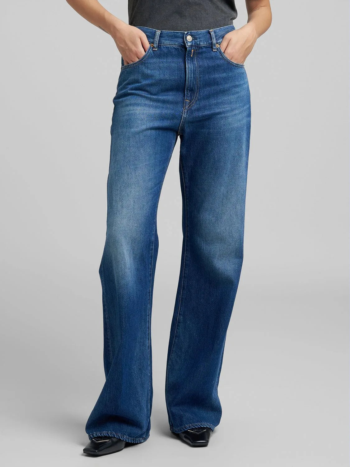 BECKA MID WAIST FLARED BOOTCUT JEANS, MEDIUM BLUE