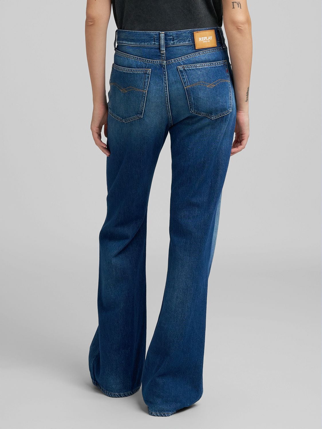 BECKA MID WAIST FLARED BOOTCUT JEANS, MEDIUM BLUE