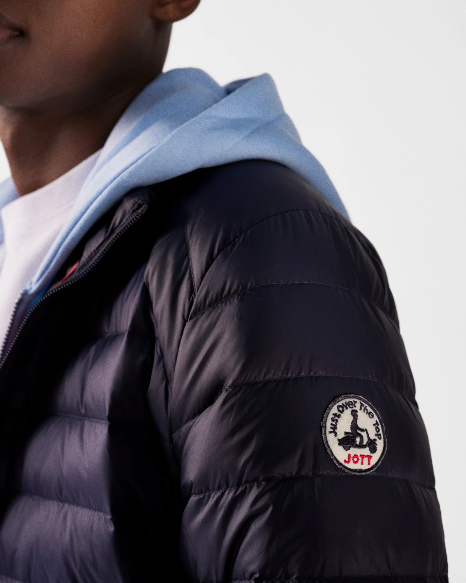LIGHTWEIGHT DOWN JACKET MAT, NAVY