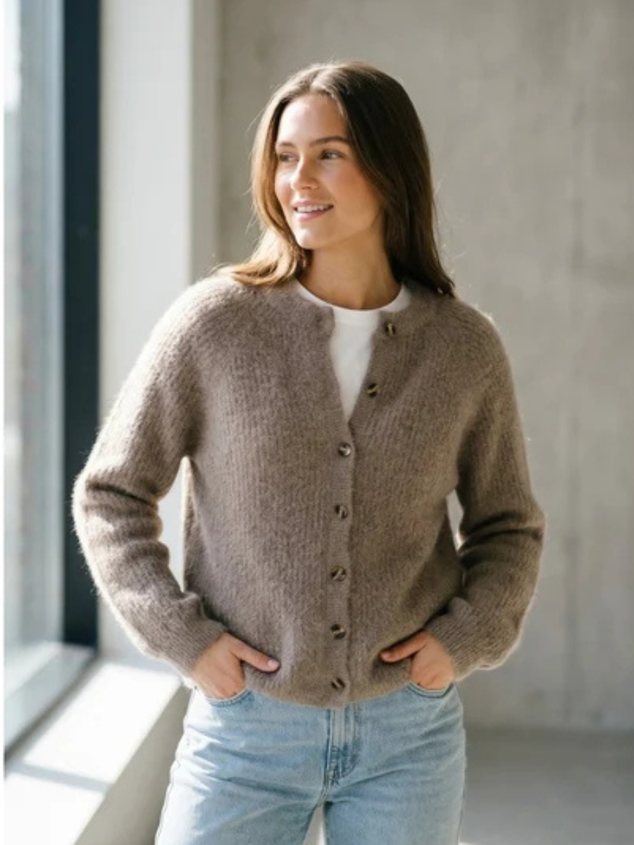 NINA RACCOON CARDIGAN, MOCHA BROWN