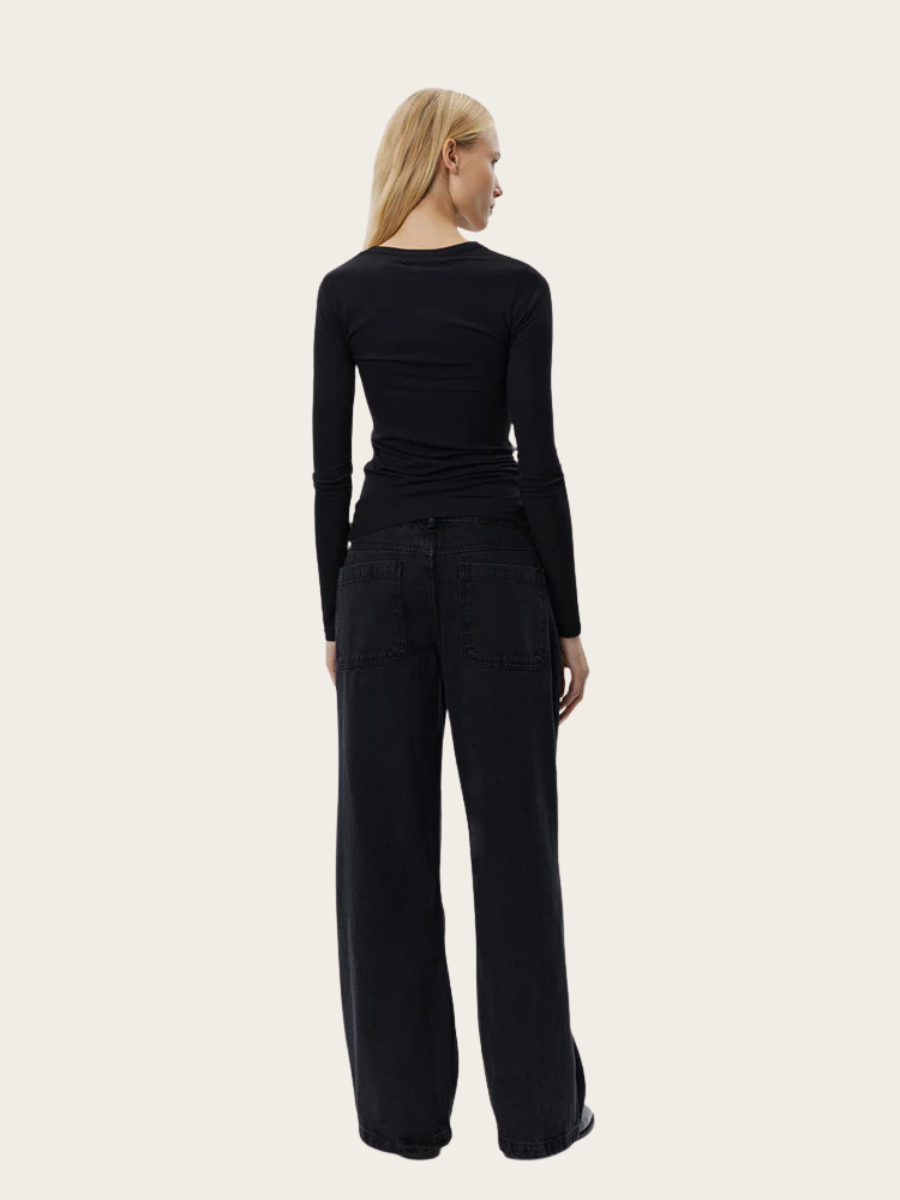 PETRICIA LS T-SHIRT, BLACK