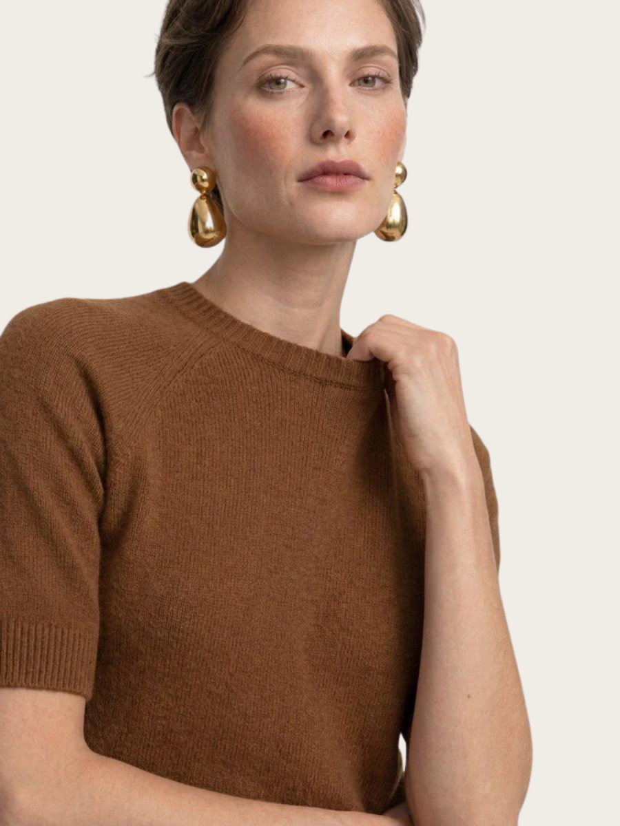 SEAMLESS CREW SHORT SLEEVE PULLOVER, HAZEL