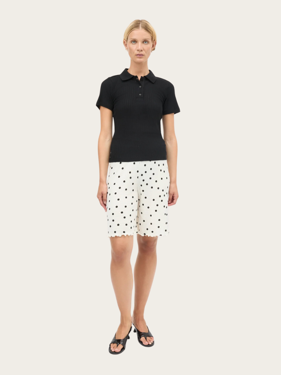 POINTELLA LAYLA POLO TEE, BLACK