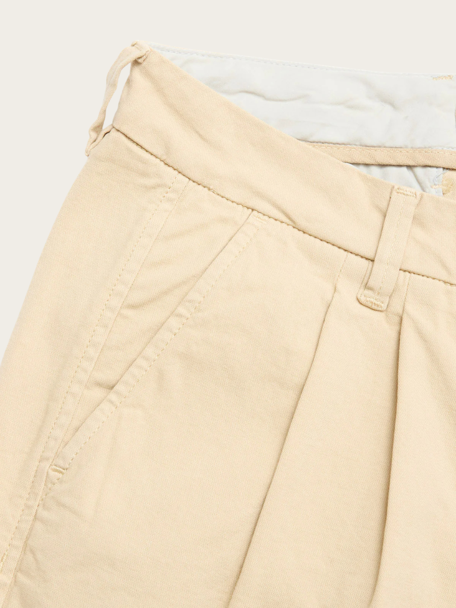 COPPLE RODAS SHORTS, PALE KHAKI