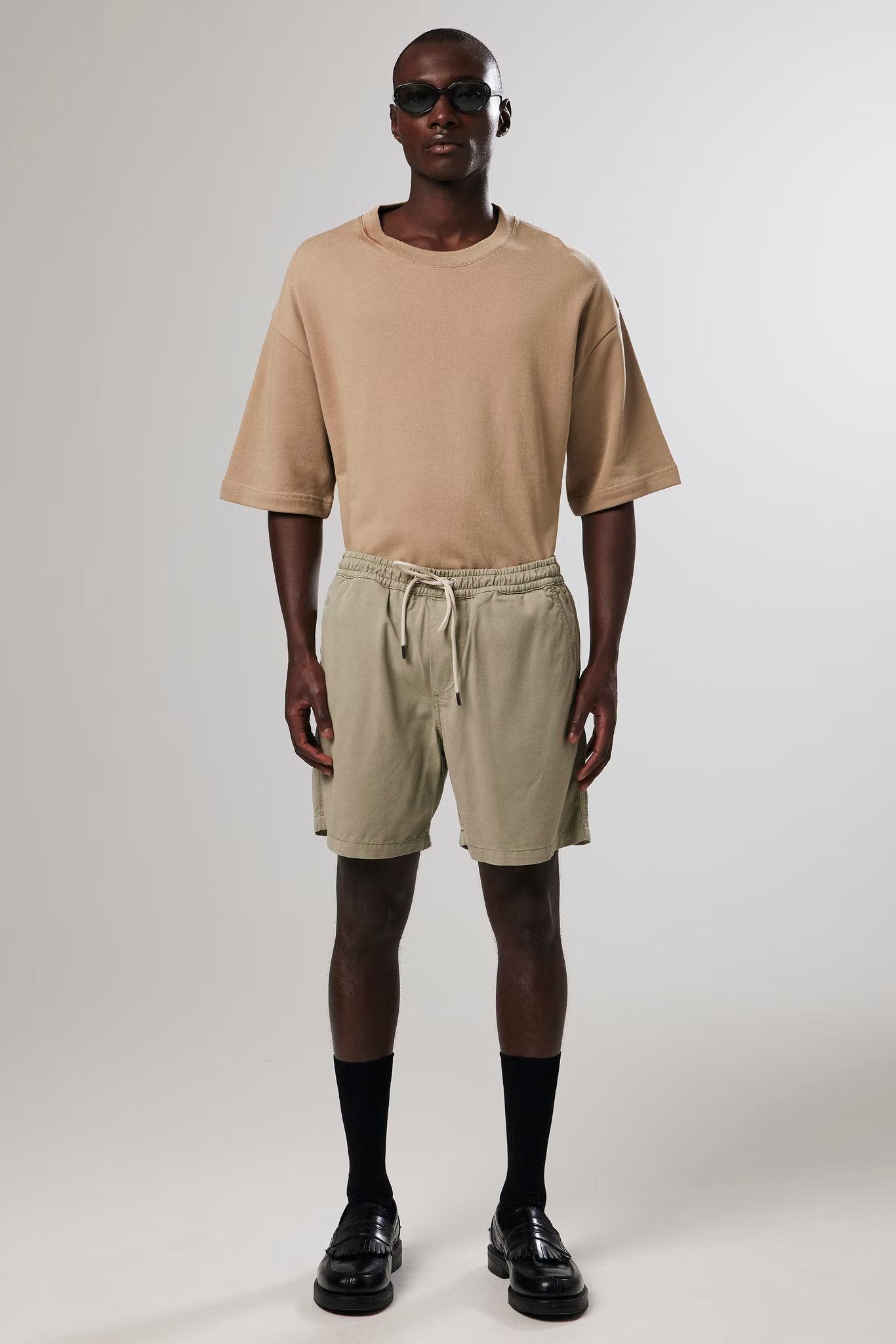 Gregor shorts 1154, oil green