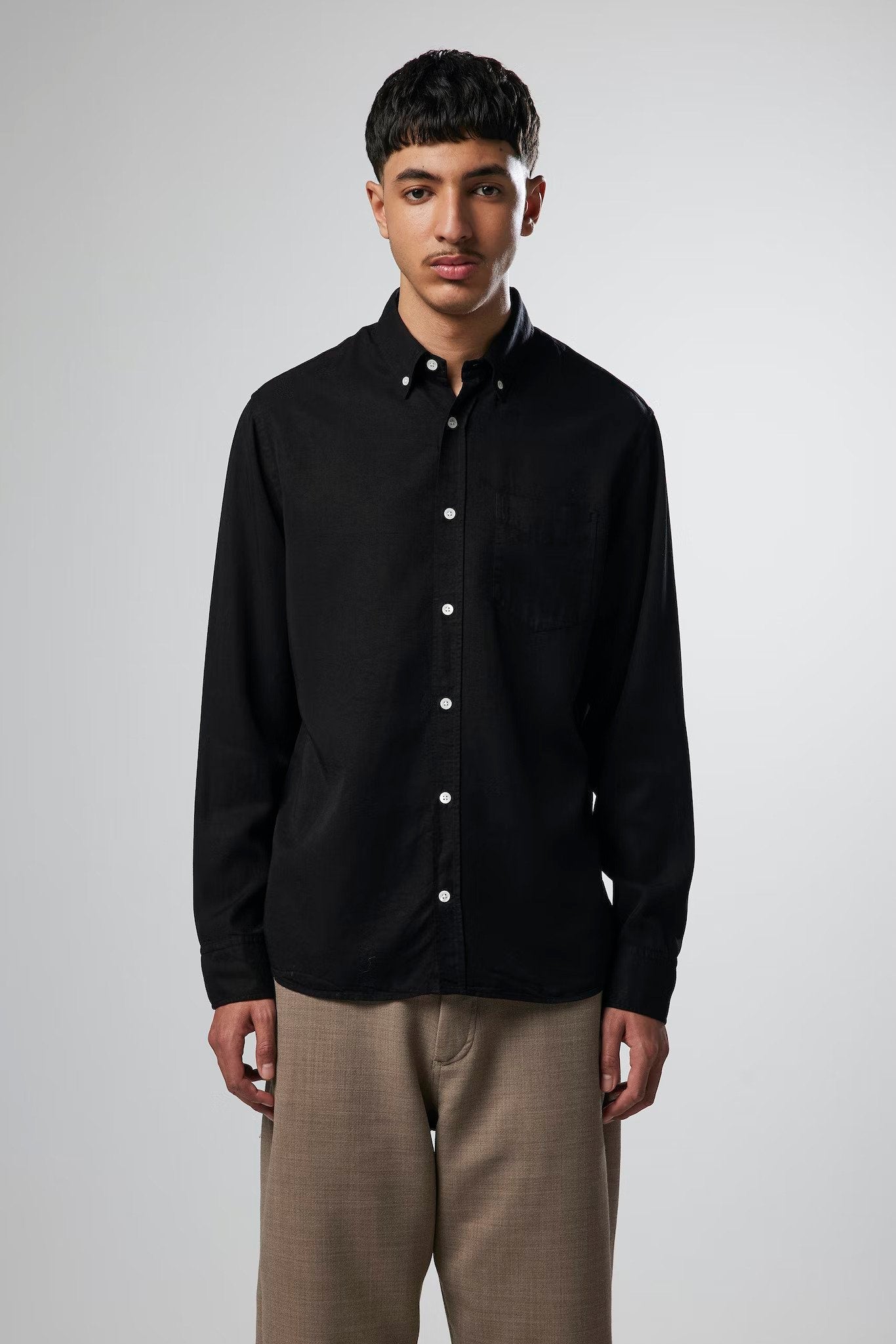 Levon Shirt 5969, Black