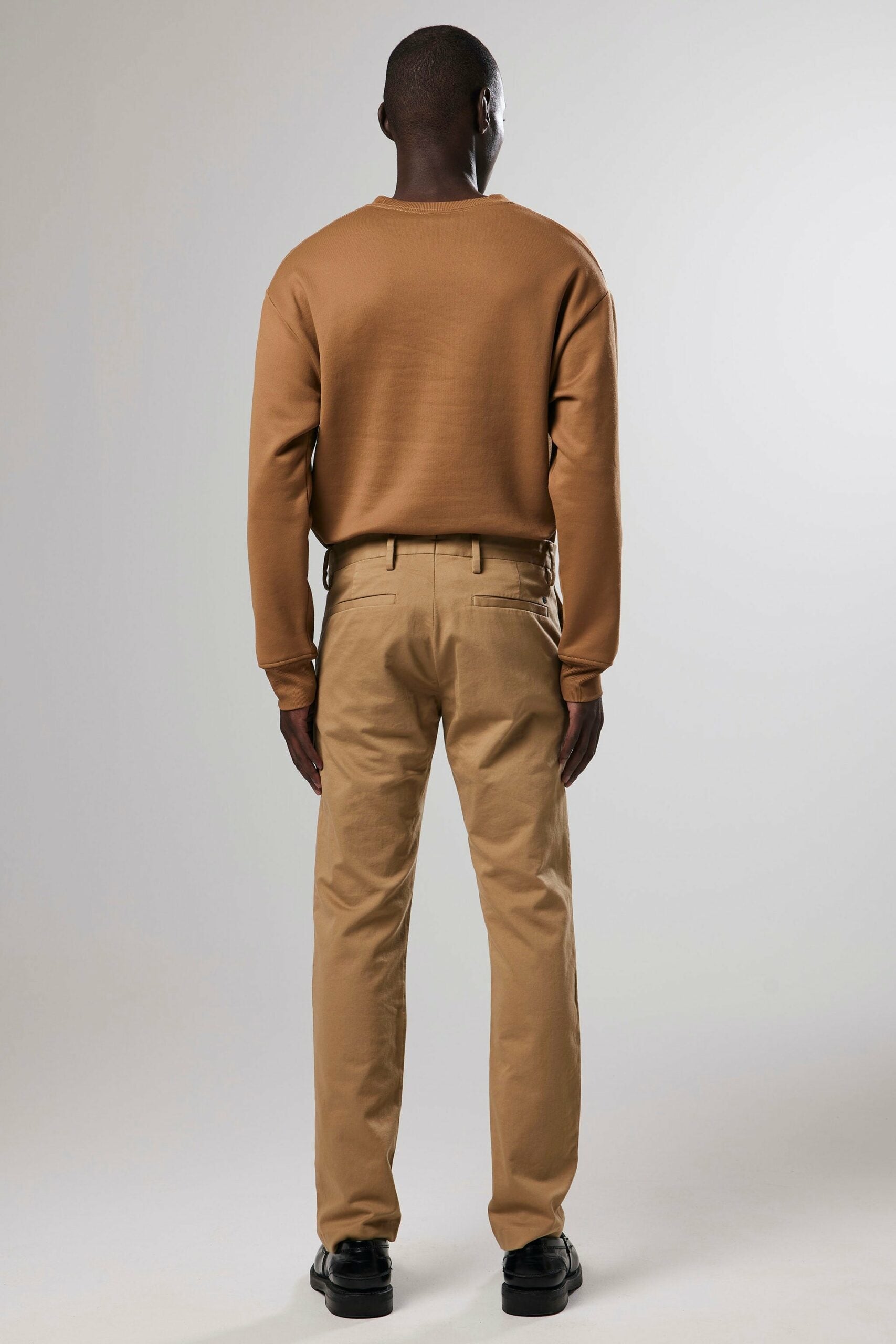 Theo 1420 chino