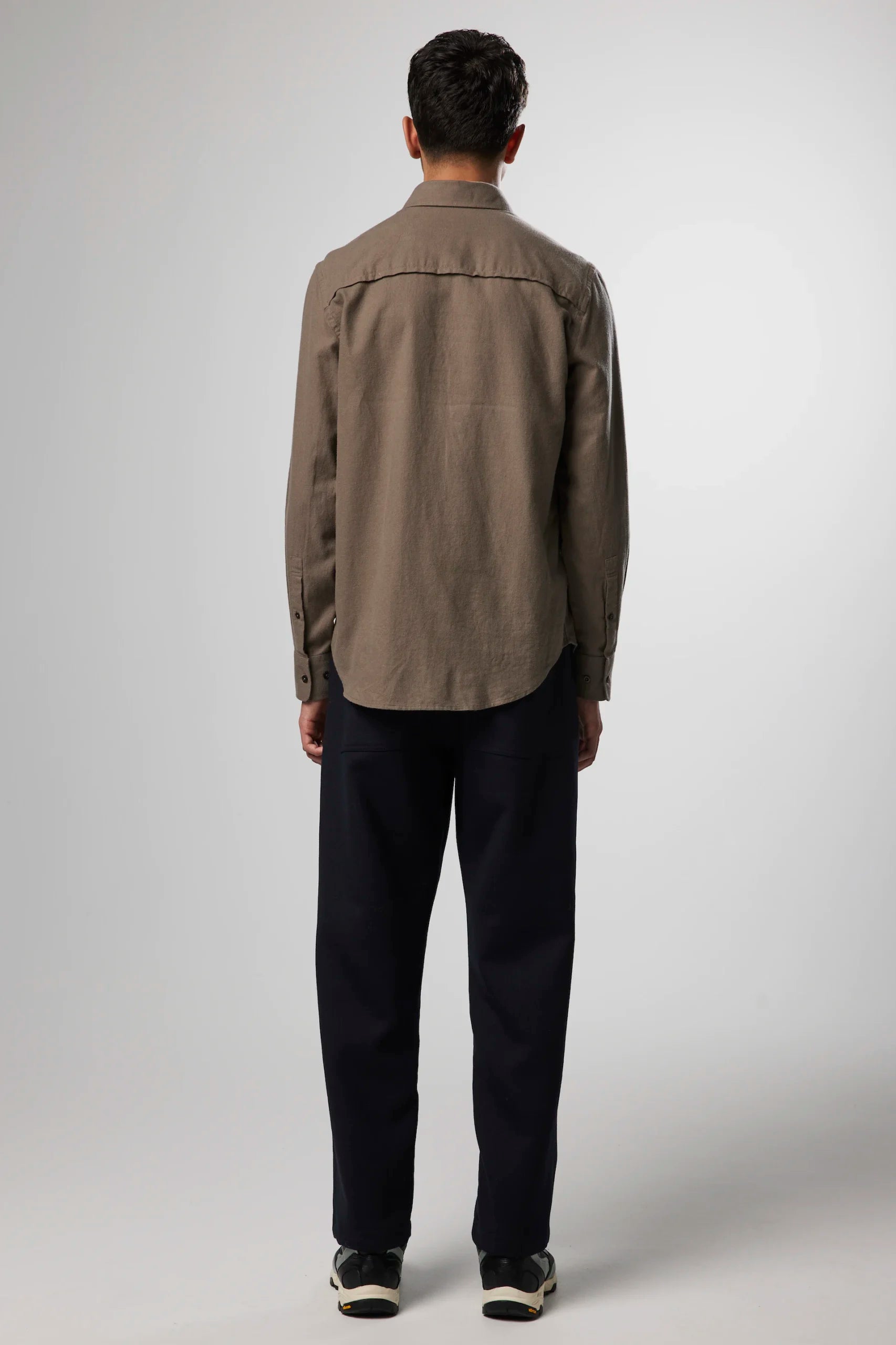 Arne BD 5159, Dark Clay