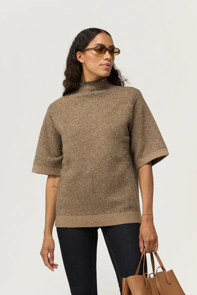 RONJA SS FUNNEL KNIT, LEAF BROWN