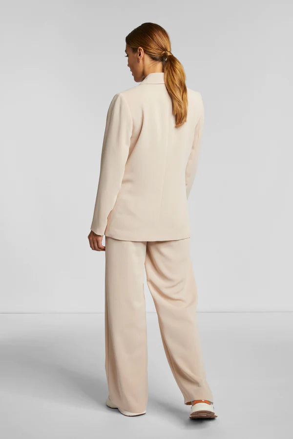 Pants with wide leg, caffee latte