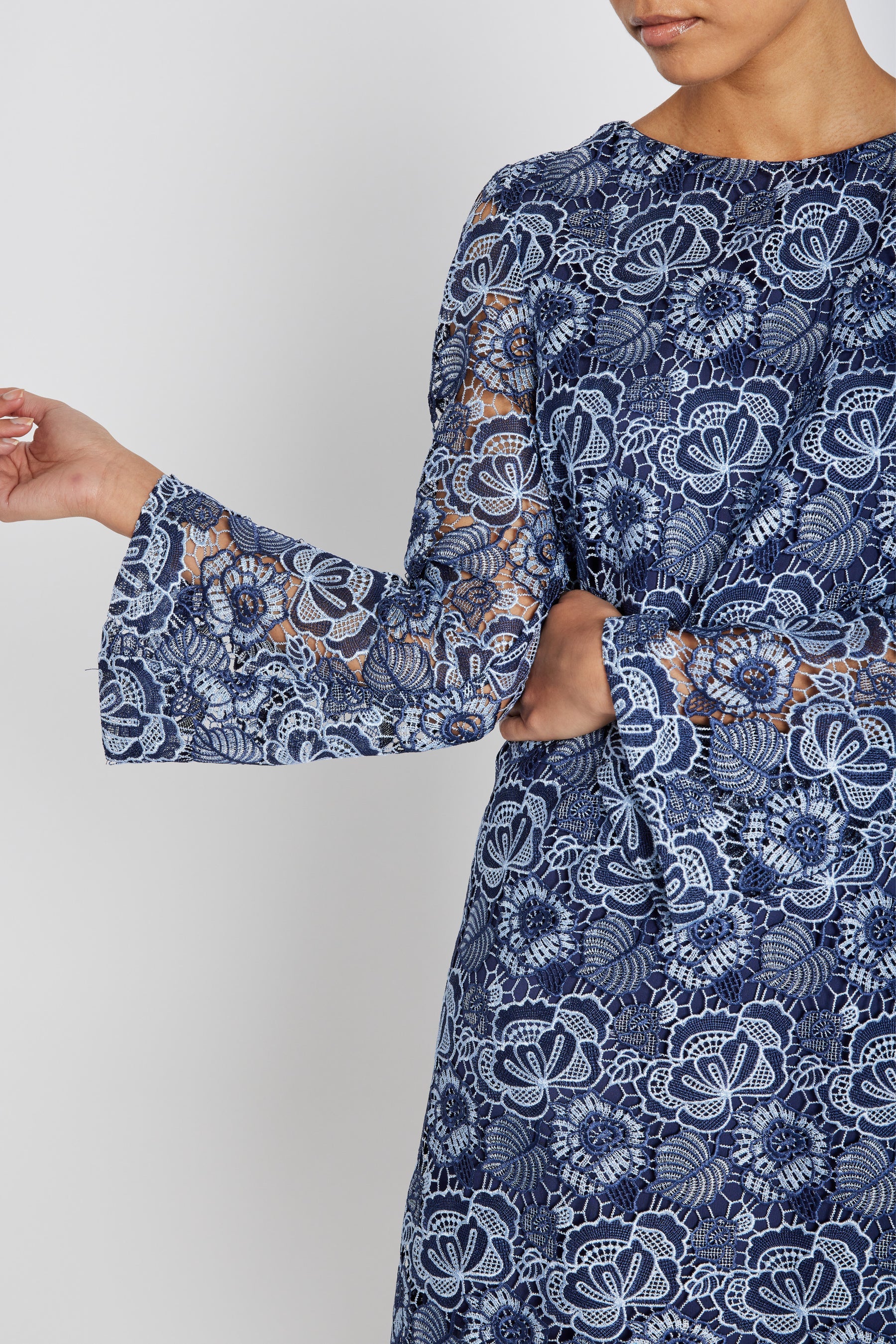 MAURITIA LUCILLE DRESS, BLUE FLOWER