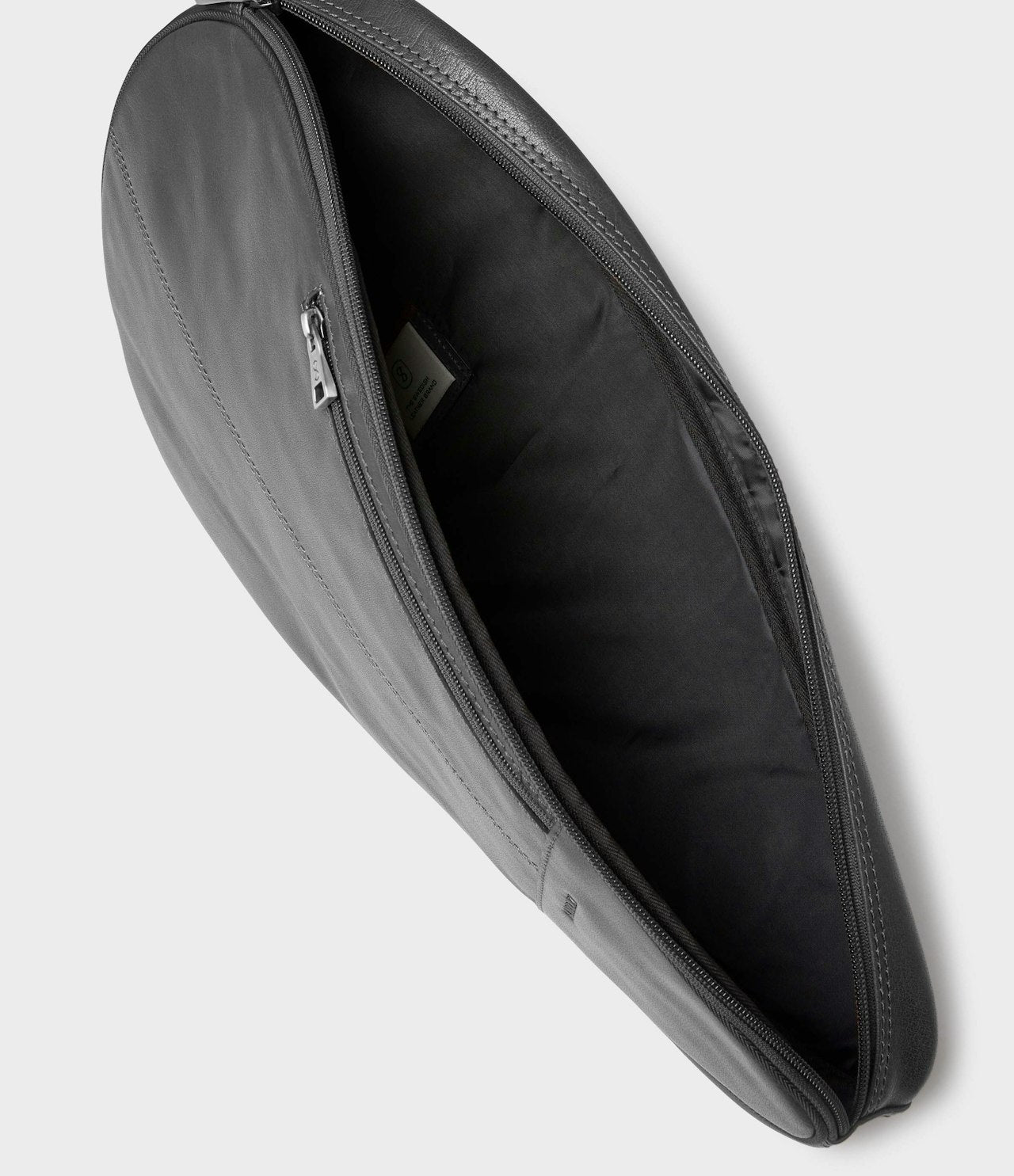 Juan Padeltaske, 2 farver