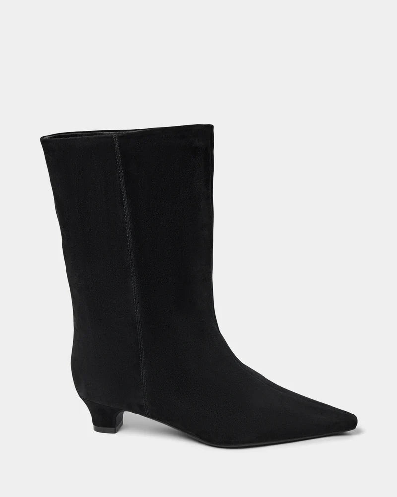 HELLA LOW SUEDE BOOT, BLACK