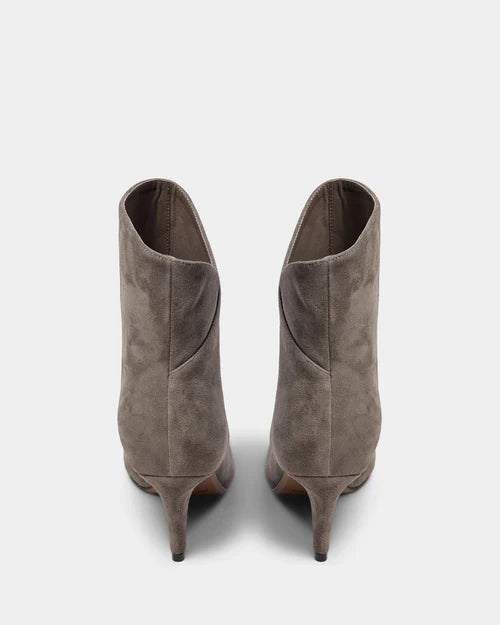 SCARLETT BOOTS, WARM GREY