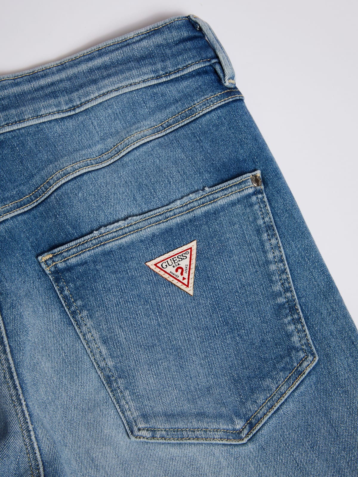 1981 Skinny (carrie light)