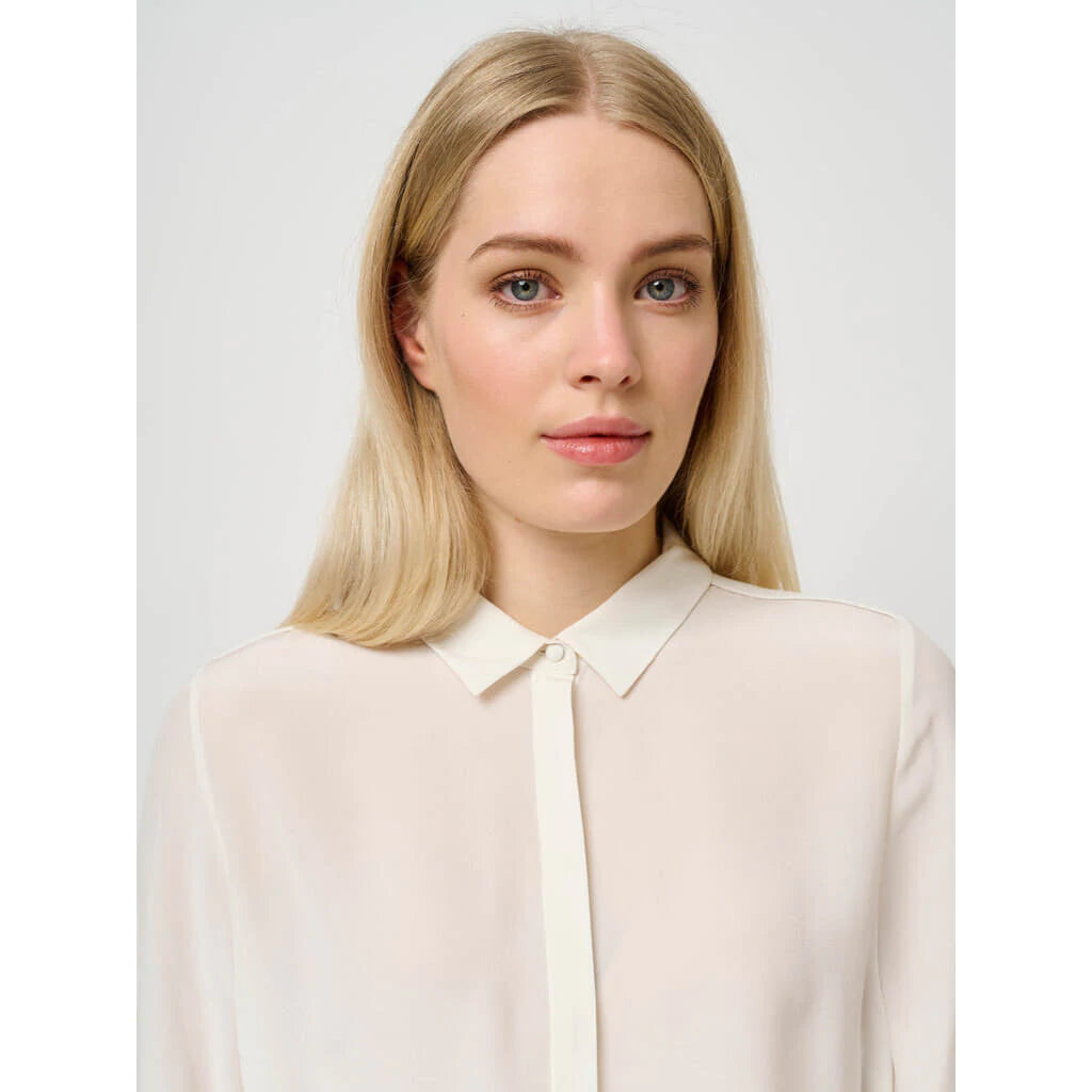 Lillie Corinne shirt, white
