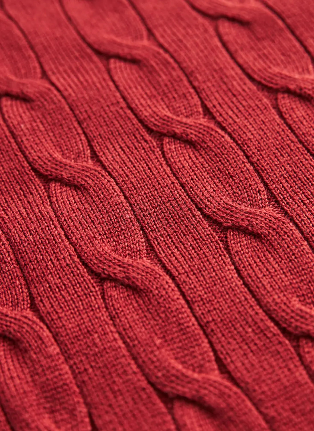 MERINO CABLE KNIT, RED