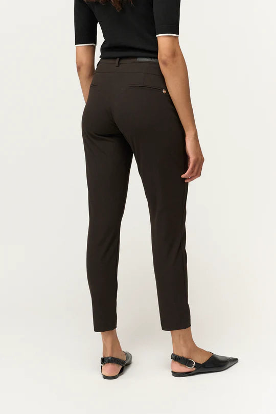 PD-Melanie Pant Olimpia, Chocolate