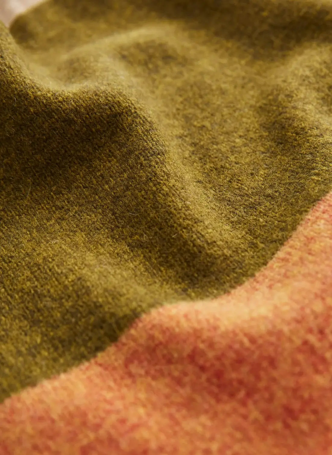 NEVILLE SCARF, OLIVE