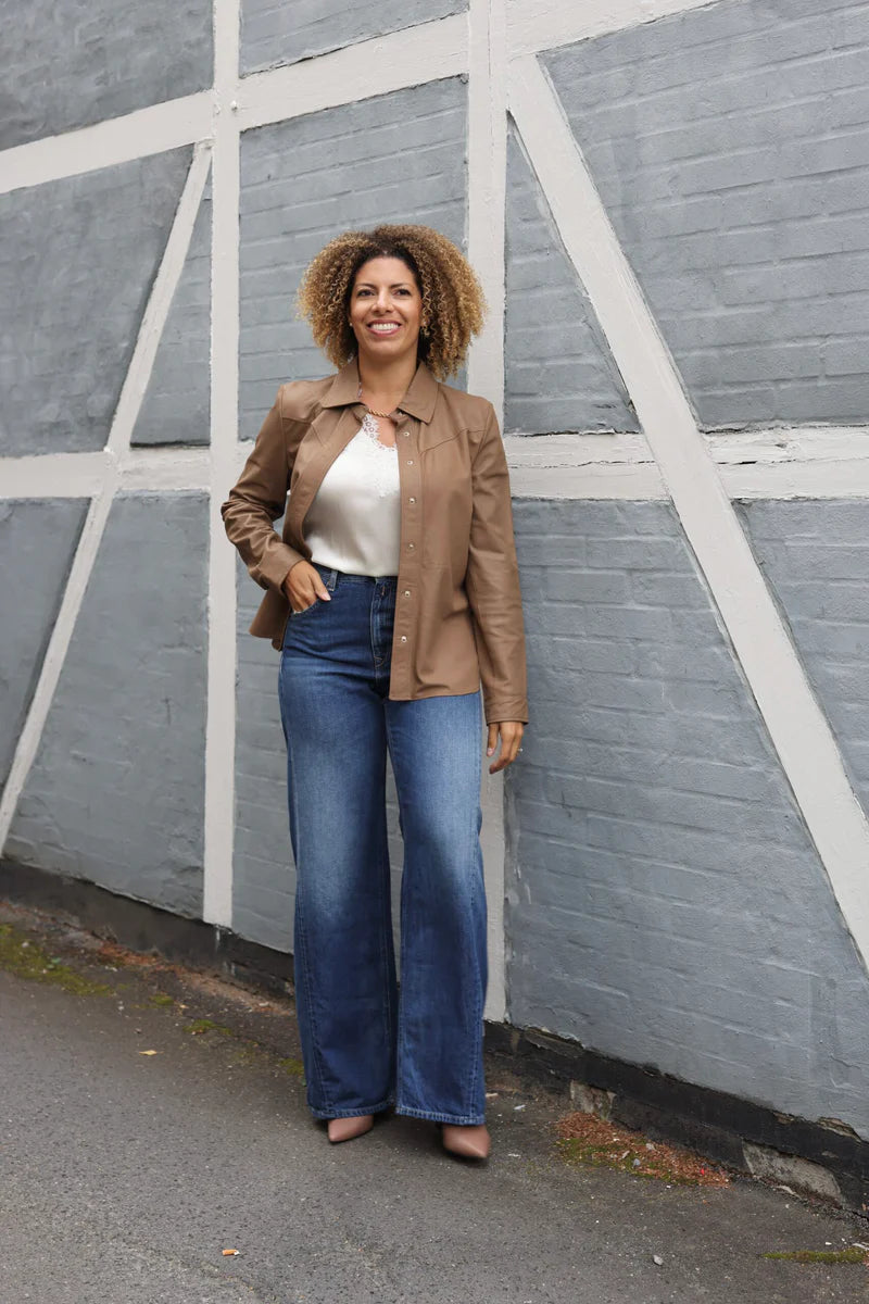 SHORT SLIM LEATHER SHIRT, TAUPE