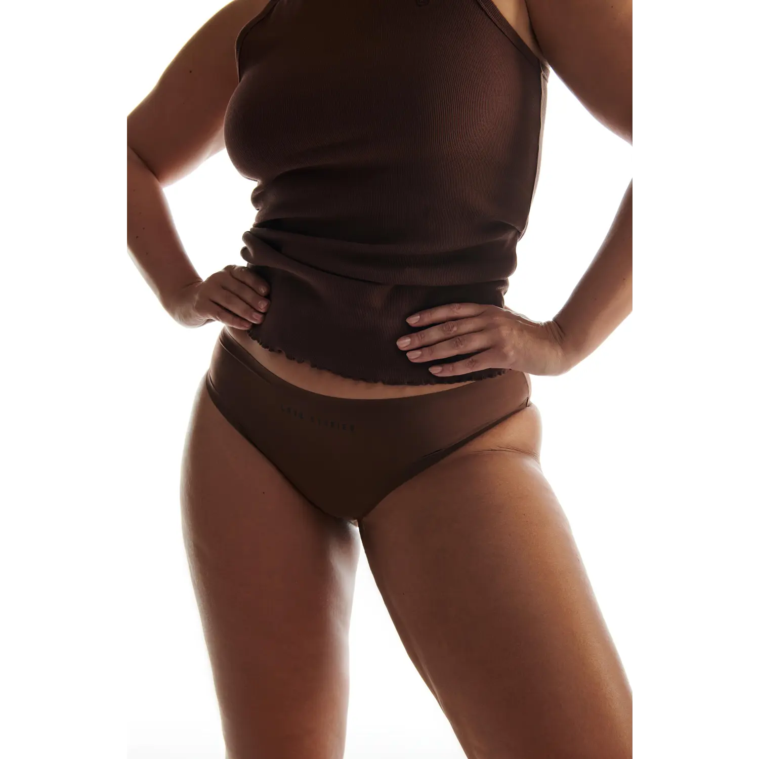 Kate brief, dark brown